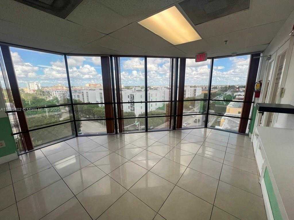 Small Image of 4445 WEST 16TH AVE #605, Hialeah Number 4