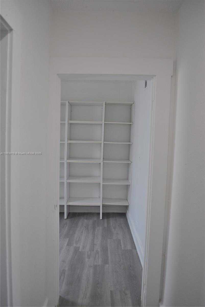 Small Image of 1224 SOUTH WEST 1ST AVE, Fort Lauderdale Number 15