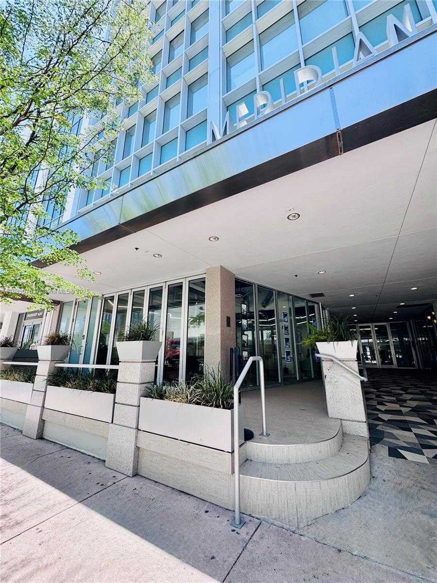 Small Image of 1680 MERIDIAN AVE, Miami Beach Number 2