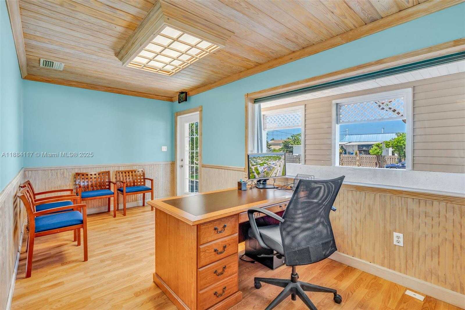 Small Image of Marathon Number 2