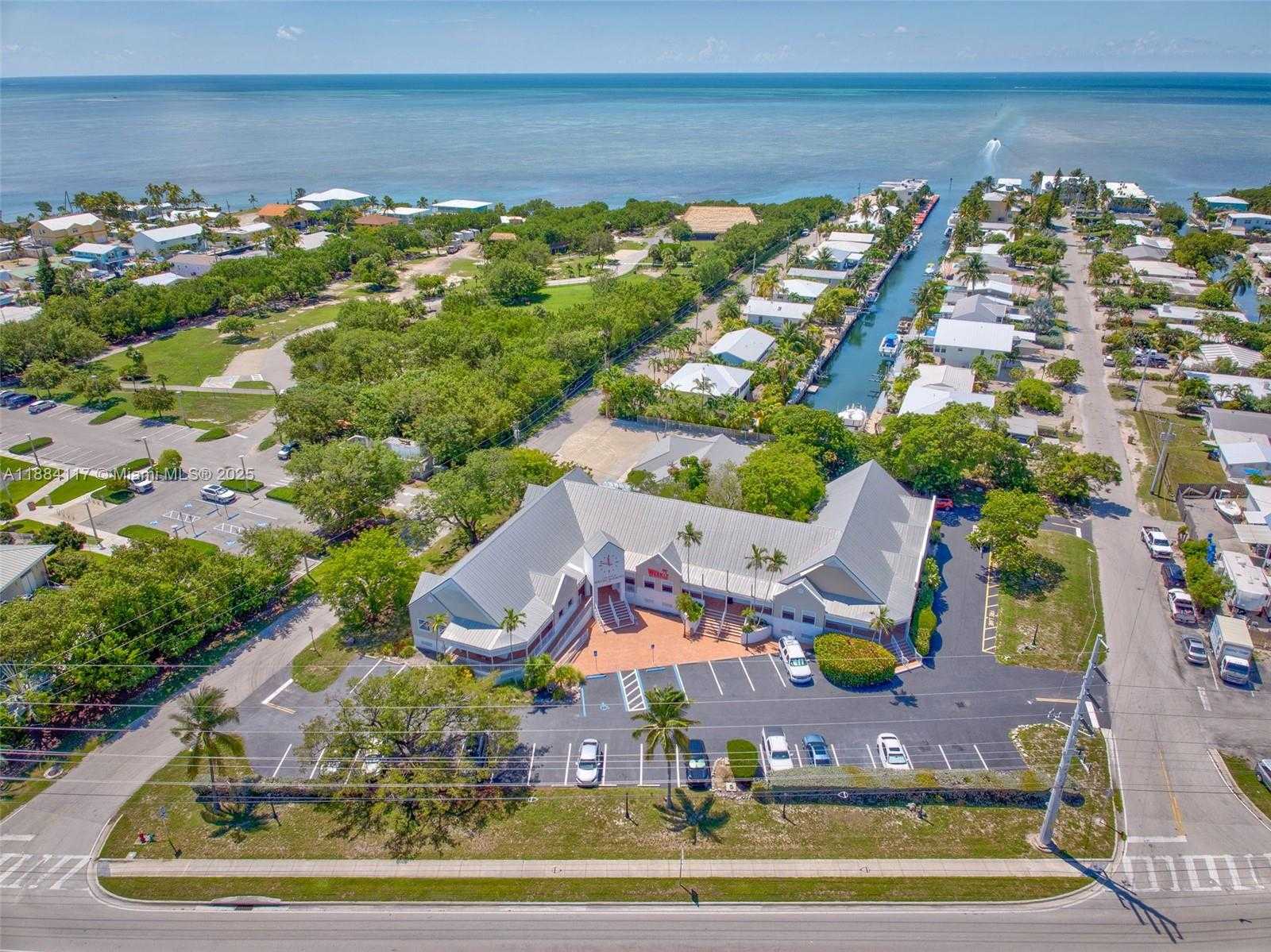 Small Image of Marathon Number 21