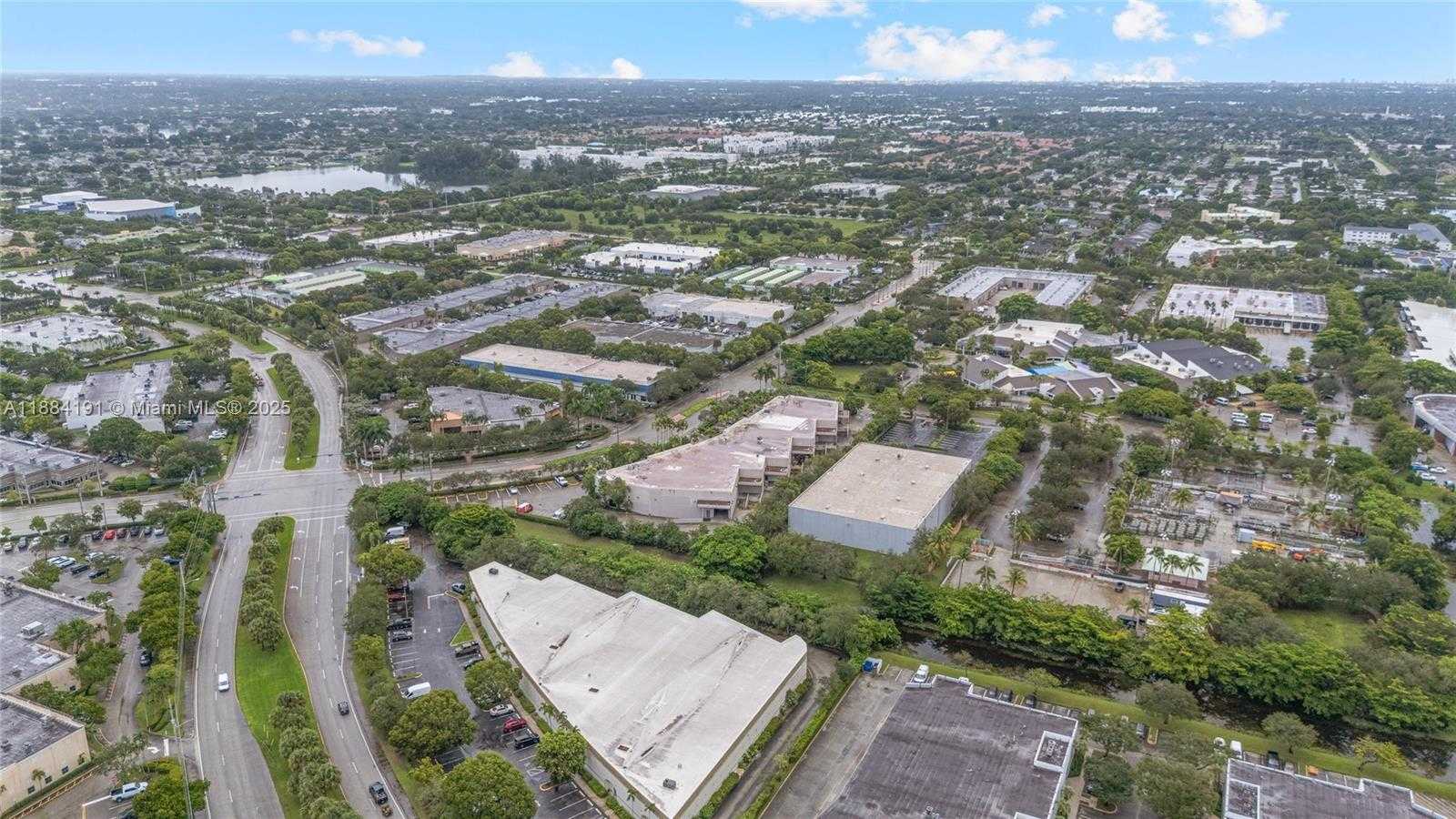 Small Image of 2775 NORTH WEST 63RD CT, Fort Lauderdale Number 5