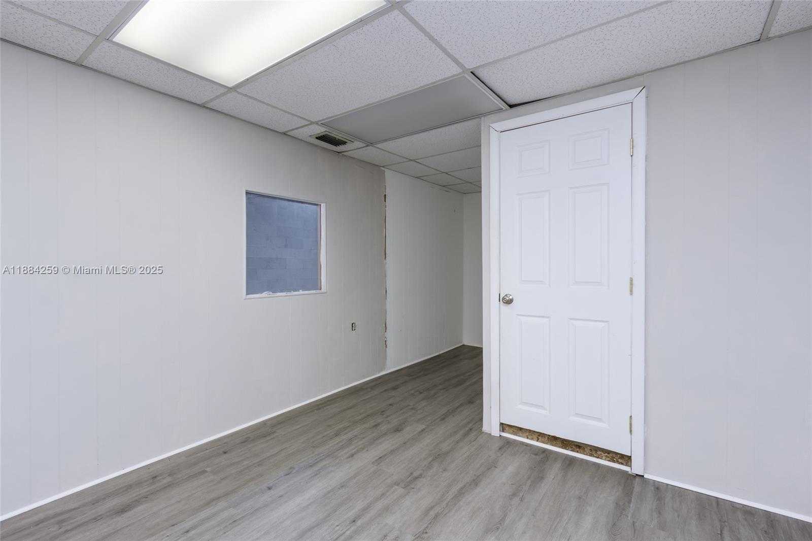Small Image of 8349 NORTH WEST 54TH ST #6, Doral Number 14