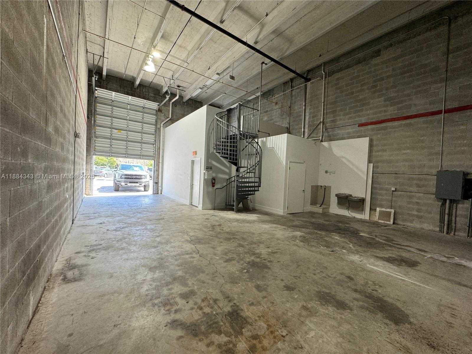 Small Image of 2385 NORTH WEST 70TH AVE #13, Miami Number 4