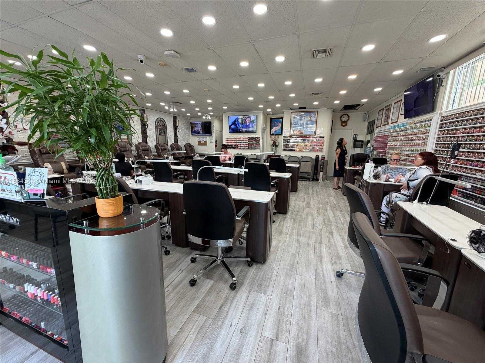 Small Image of 601 SOUTH WEST 57TH AVE, Miami Number 6