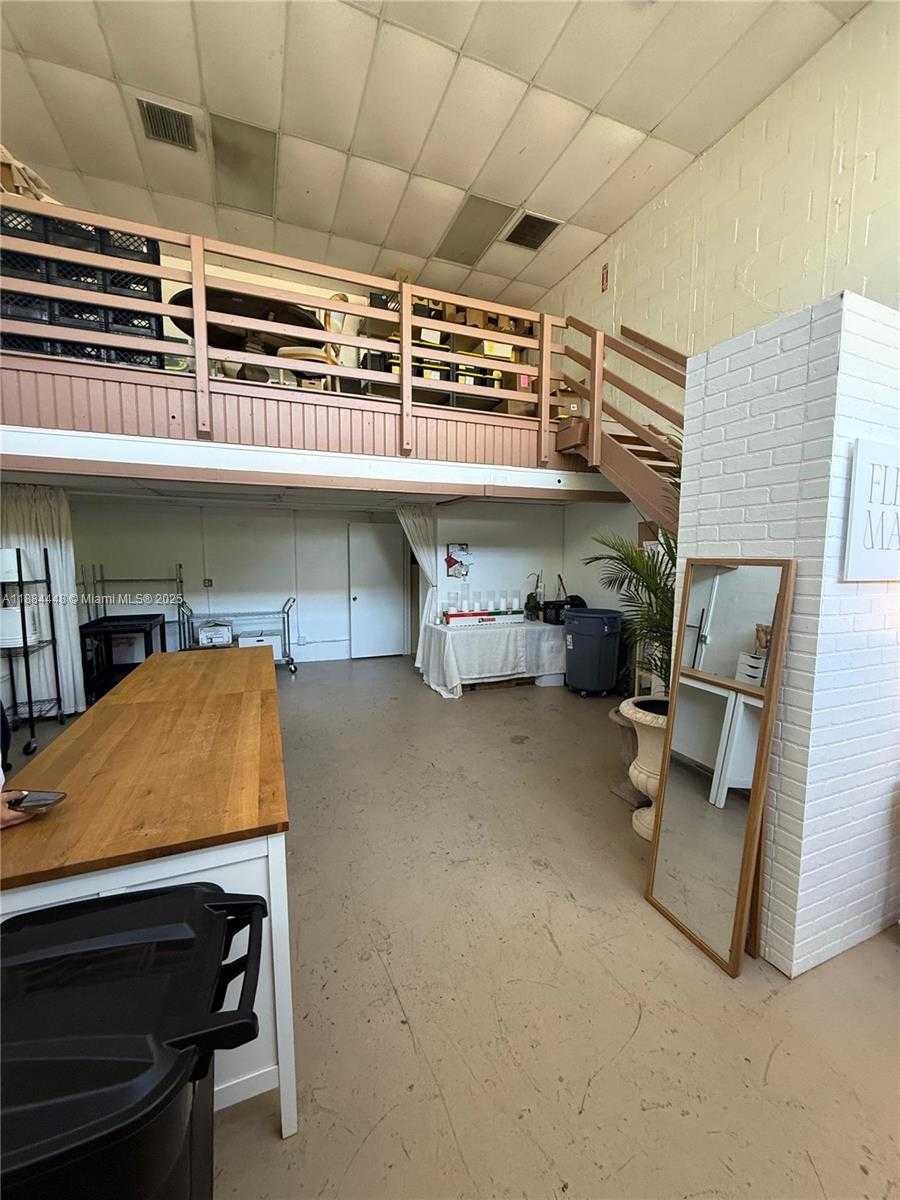 Small Image of 12163 SOUTH WEST 132ND CT, Miami Number 5
