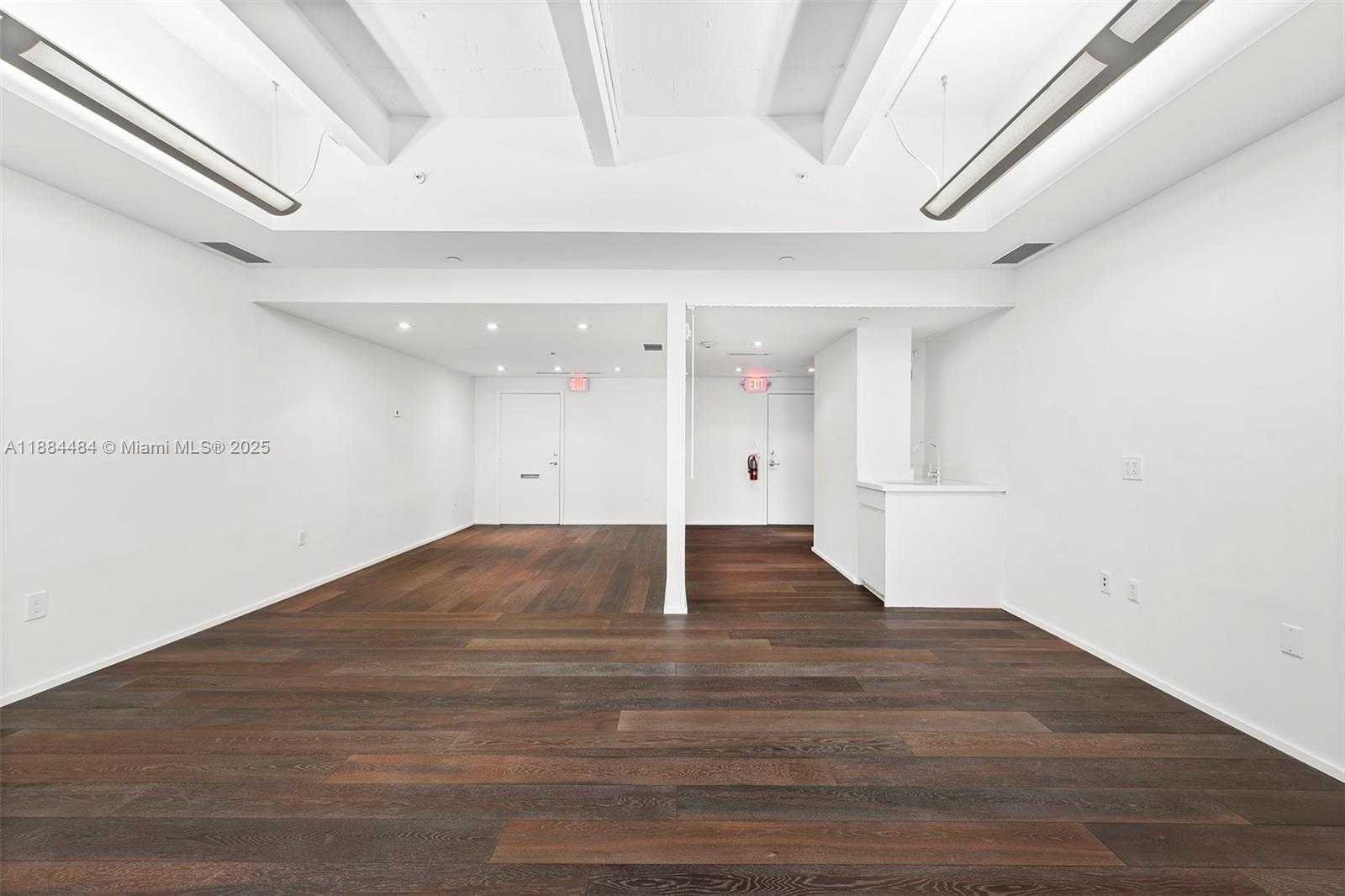 Small Image of 1680 MICHIGAN AVE #919, Miami Beach Number 12