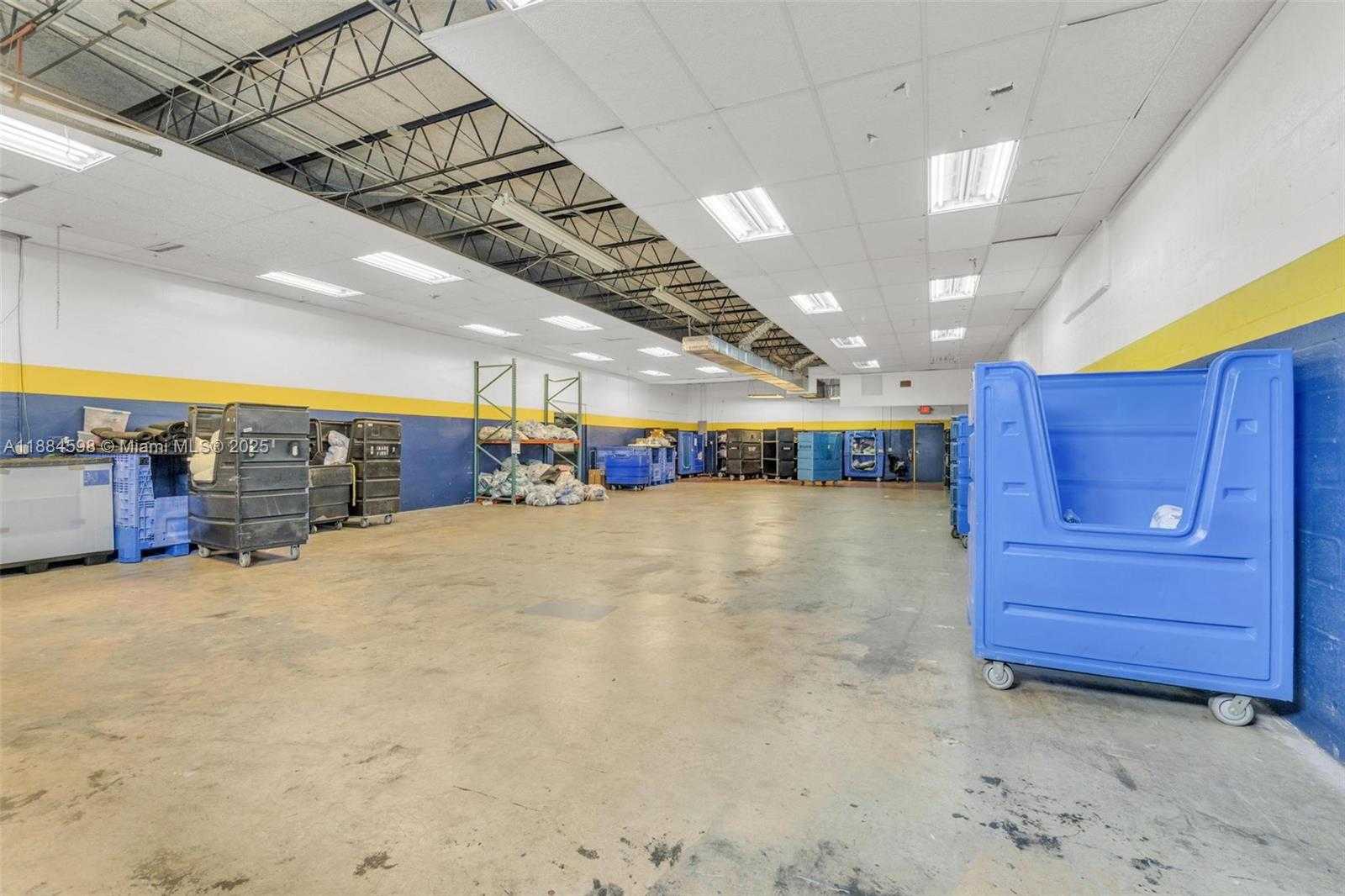 Small Image of 821 NORTH WEST 57TH PL, Fort Lauderdale Number 12