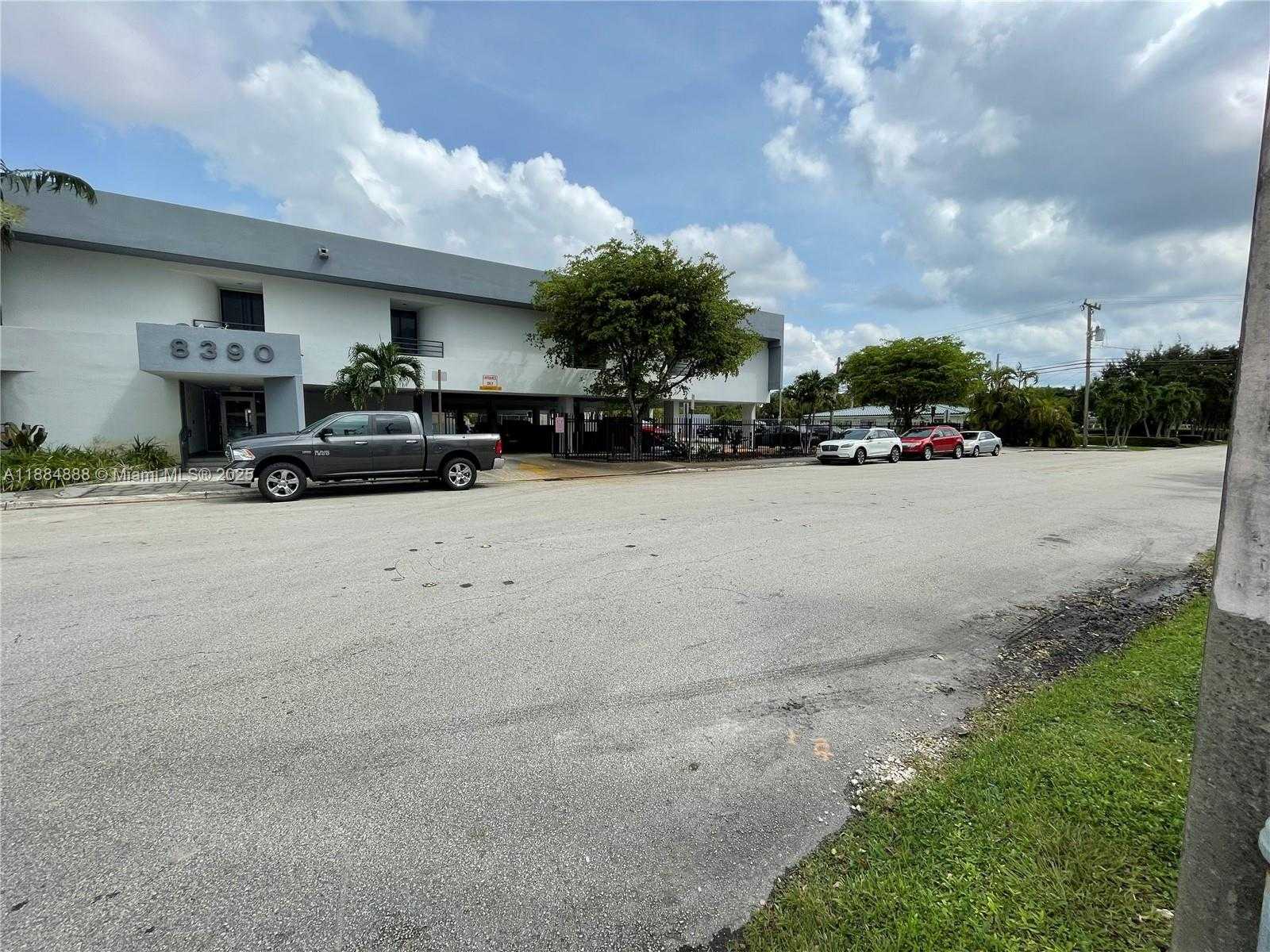 Small Image of 8390 WEST FLAGLER ST #106, Miami Number 16