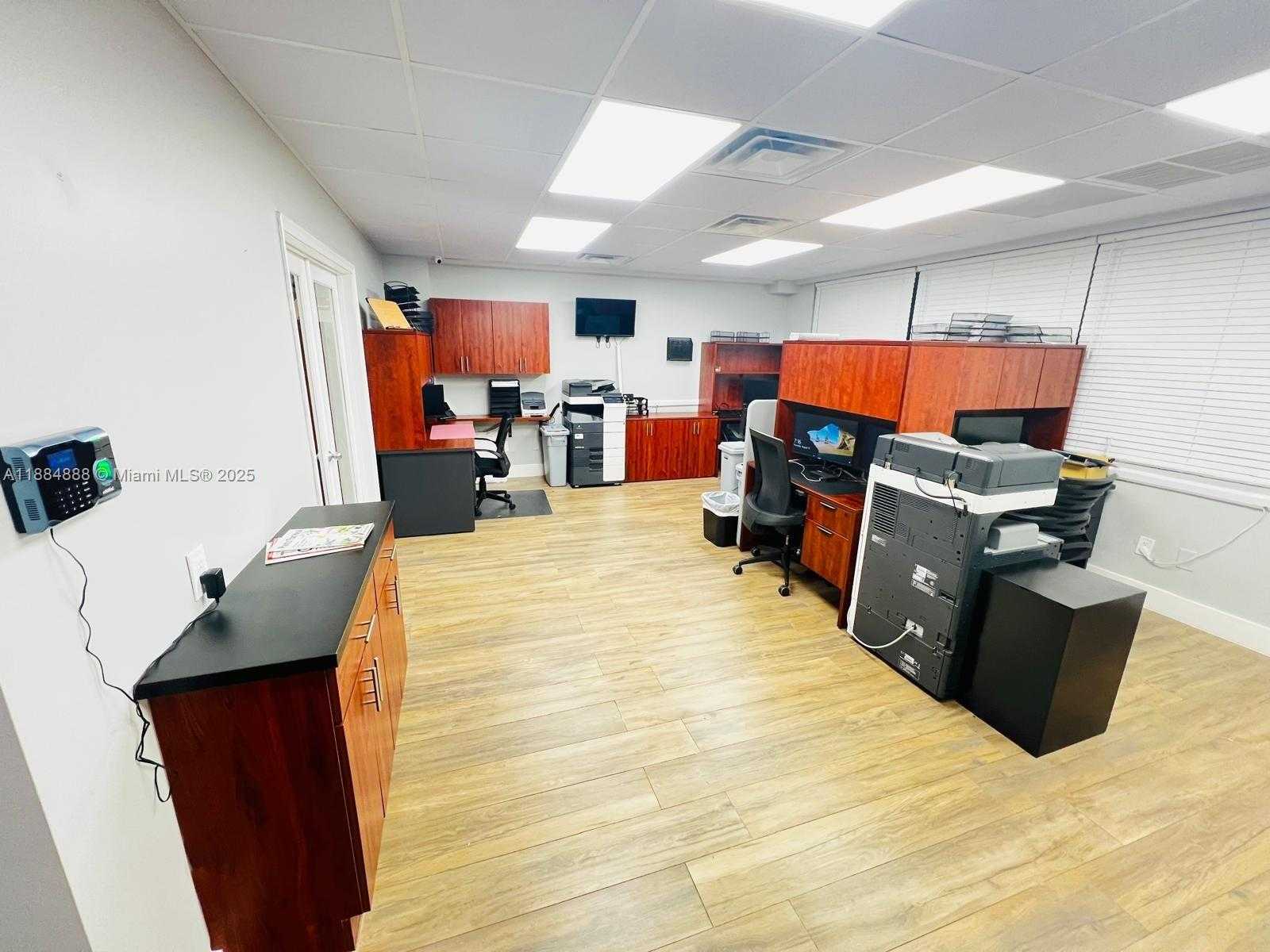 Small Image of 8390 WEST FLAGLER ST #106, Miami Number 2