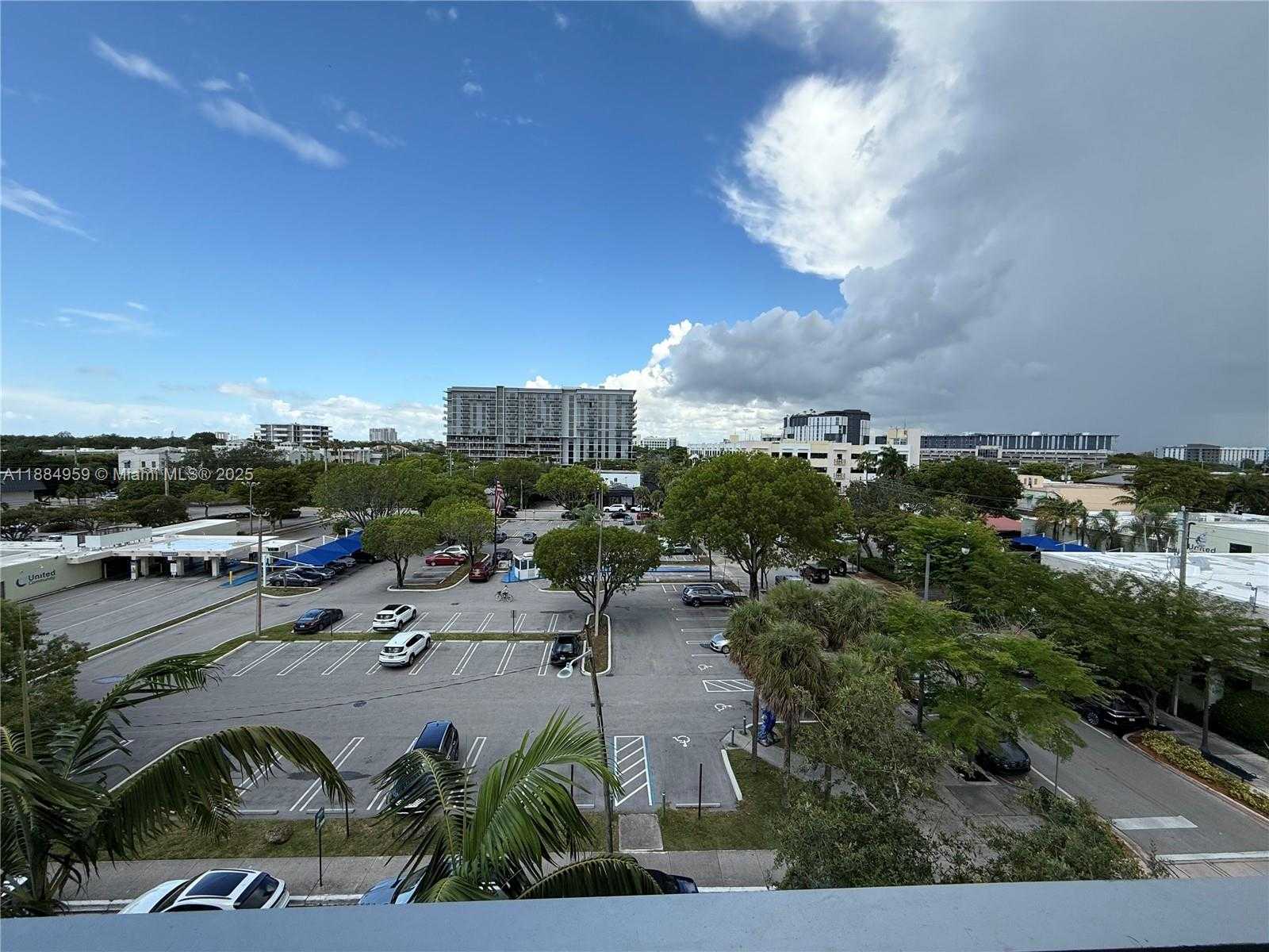 Small Image of South Miami Number 50