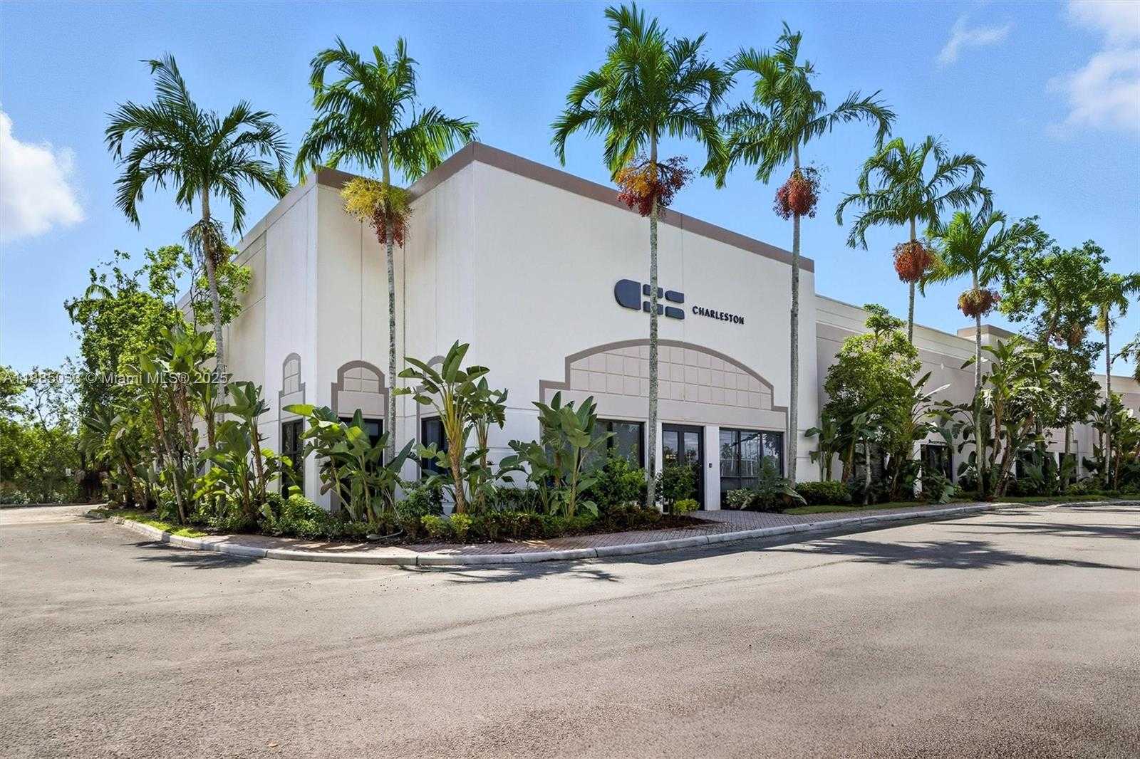 Small Image of 10300 NORTH WEST 53RD ST, Sunrise Number 21