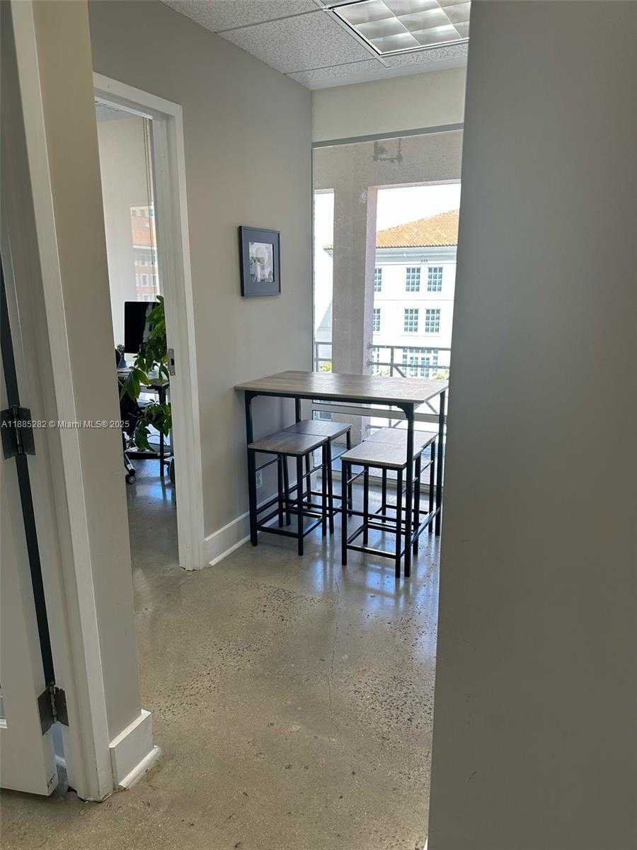 Small Image of 95 MERRICK WAY #710, Coral Gables Number 12
