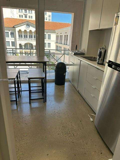 Small Image of 95 MERRICK WAY #710, Coral Gables Number 13