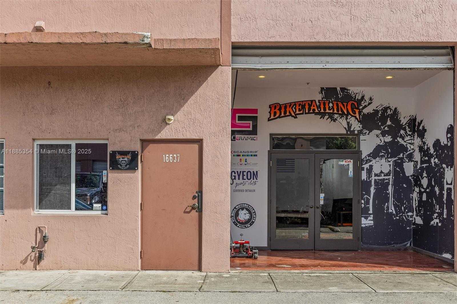 Small Image of 16637 SOUTH WEST 117TH AVE #8B, Miami Number 4