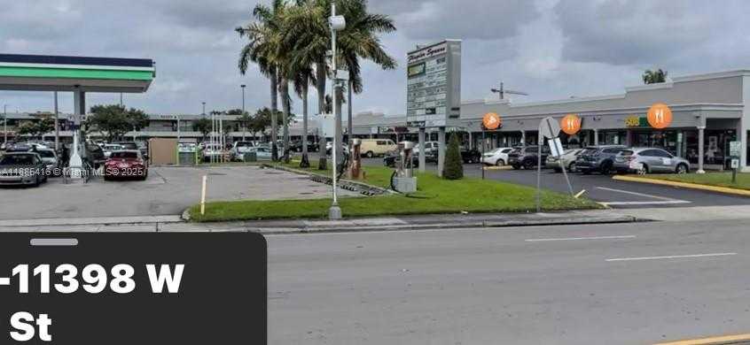 Small Image of 11339 WEST FLAGLER ST, Sweetwater Number 4