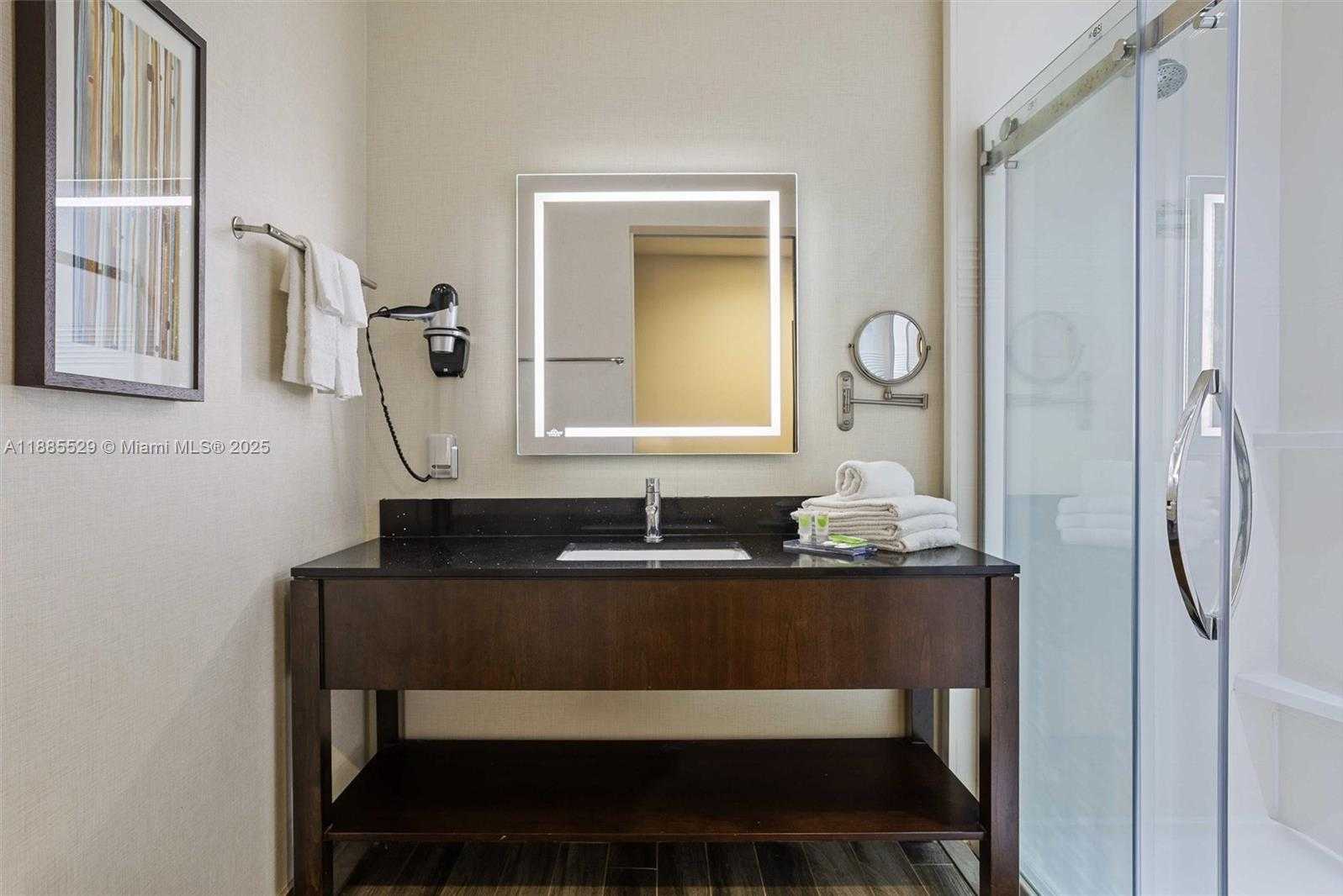 Small Image of 3755 NORTH WEST 78TH AVE, Doral Number 13