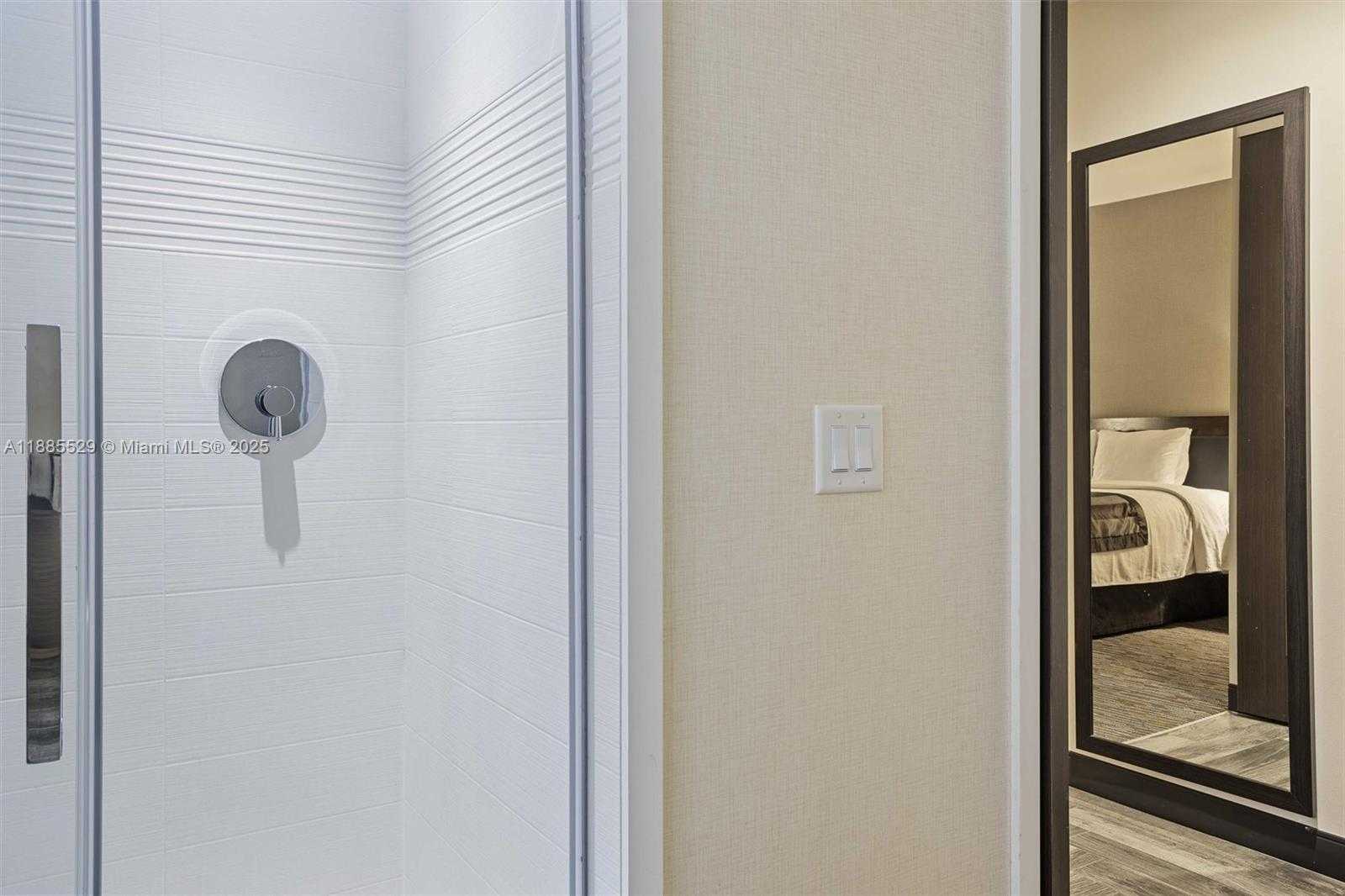 Small Image of 3755 NORTH WEST 78TH AVE, Doral Number 16