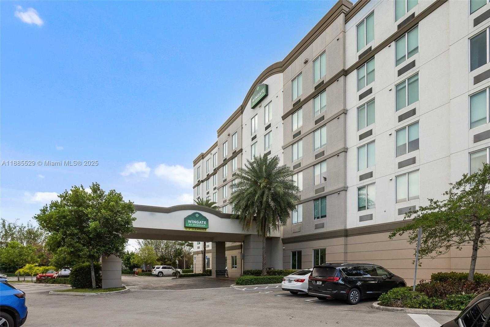 Small Image of 3755 NORTH WEST 78TH AVE, Doral Number 2