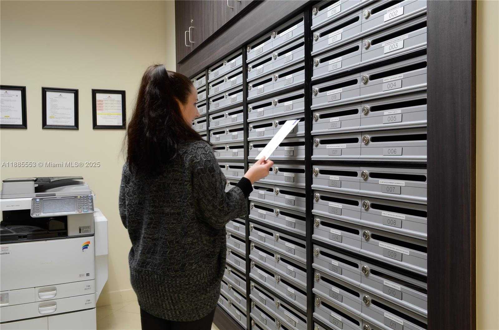 Small Image of 15800 PINES BLVD #321, Pembroke Pines Number 27