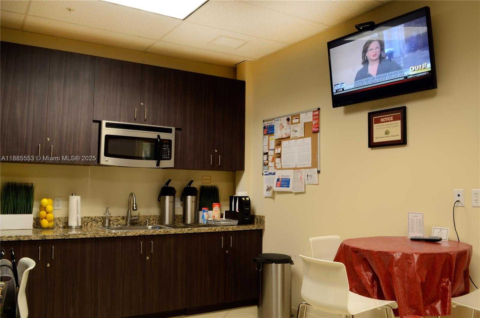 Small Image of 15800 PINES BLVD #321, Pembroke Pines Number 4