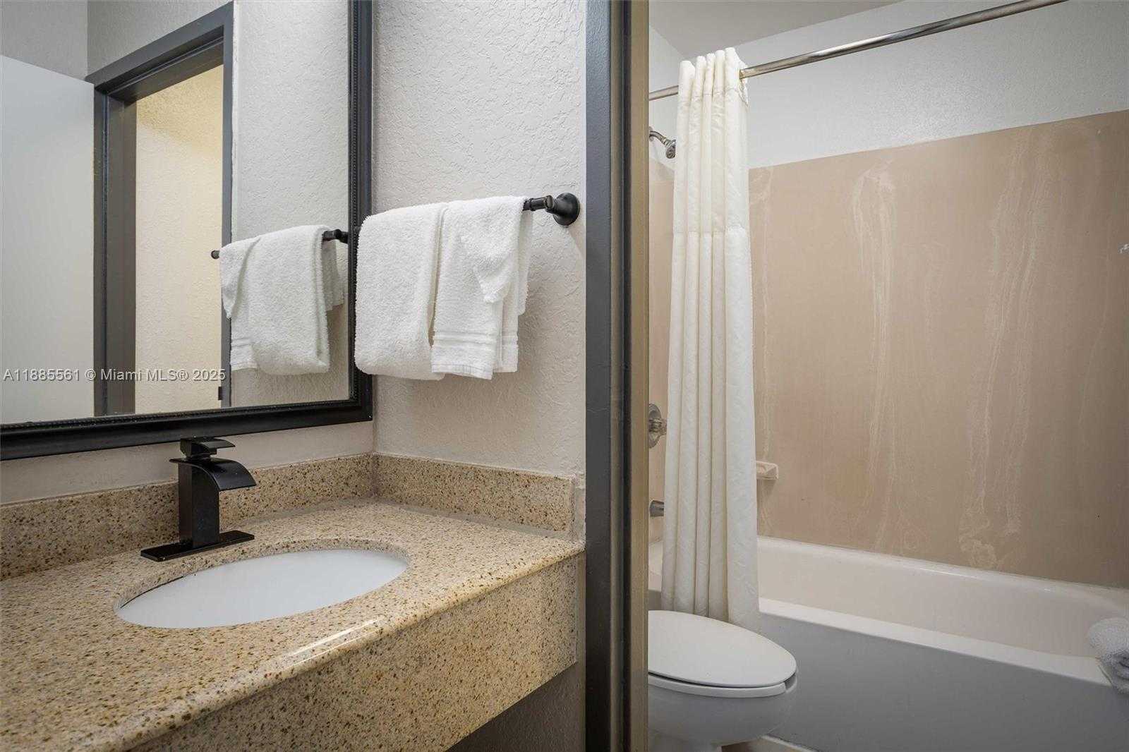 Small Image of 3959 NORTH WEST 79TH AVE, Doral Number 11
