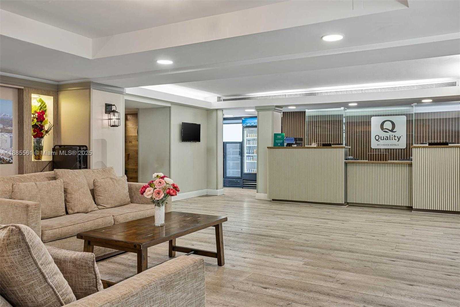 Small Image of 3959 NORTH WEST 79TH AVE, Doral Number 2