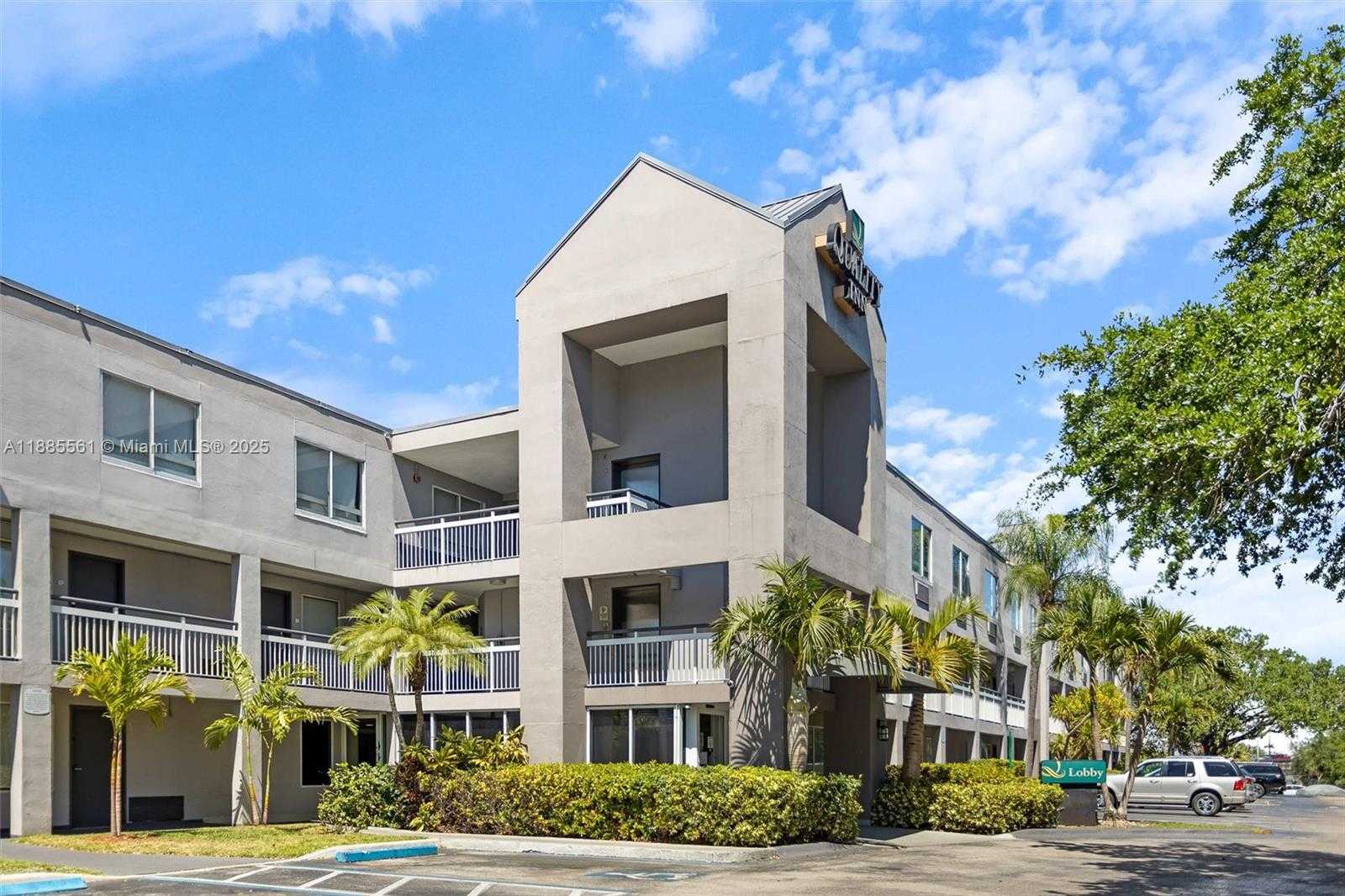 Small Image of 3959 NORTH WEST 79TH AVE, Doral Number 22