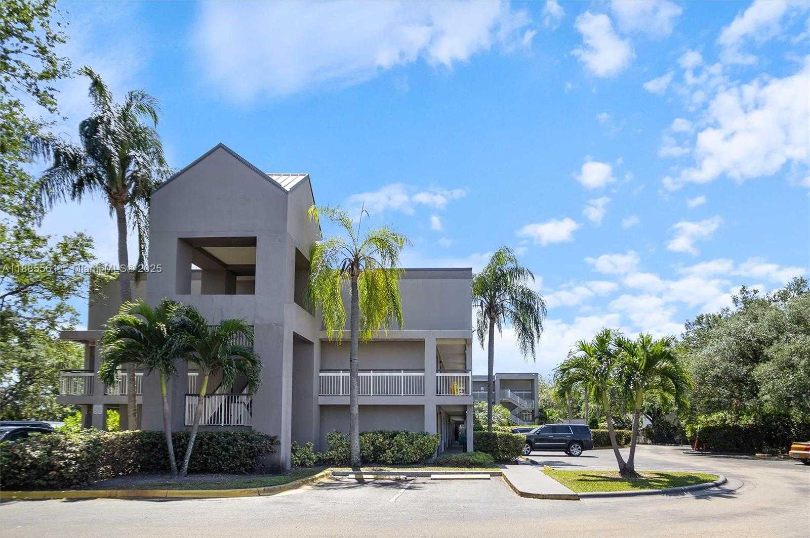 Small Image of 3959 NORTH WEST 79TH AVE, Doral Number 24