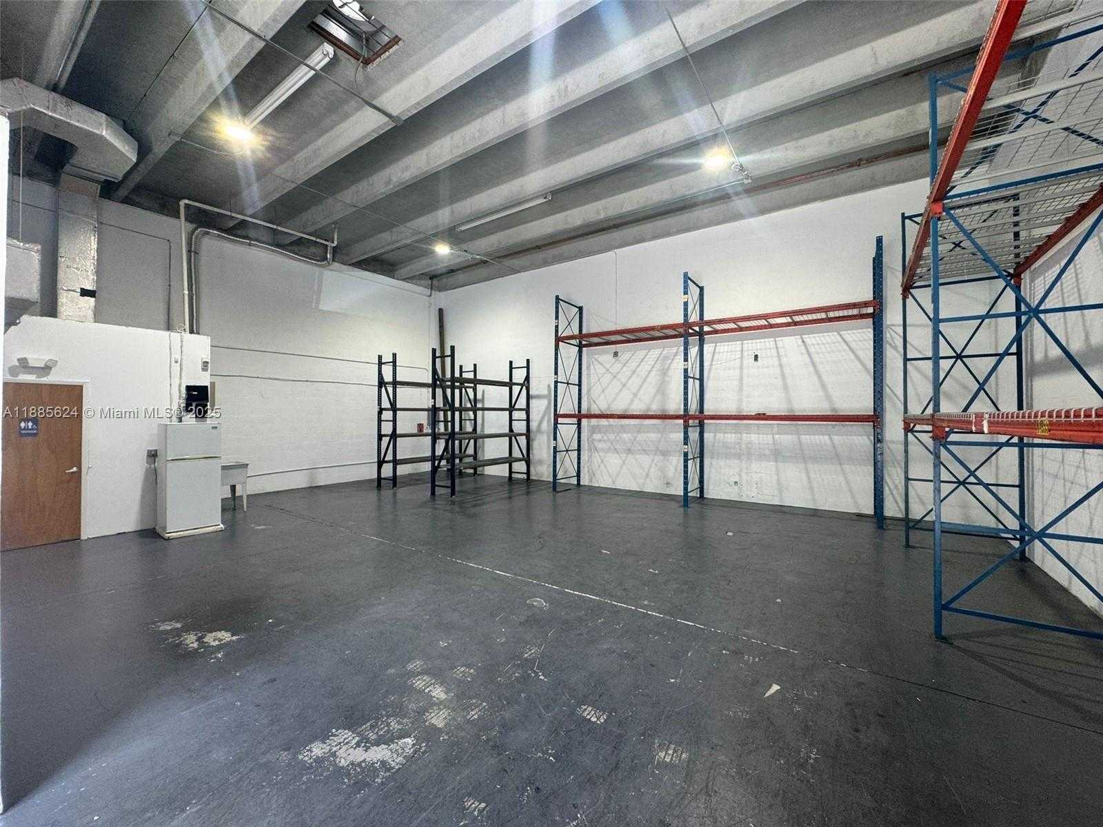 Small Image of 10855 NORTH WEST 29TH ST #10855, Doral Number 3