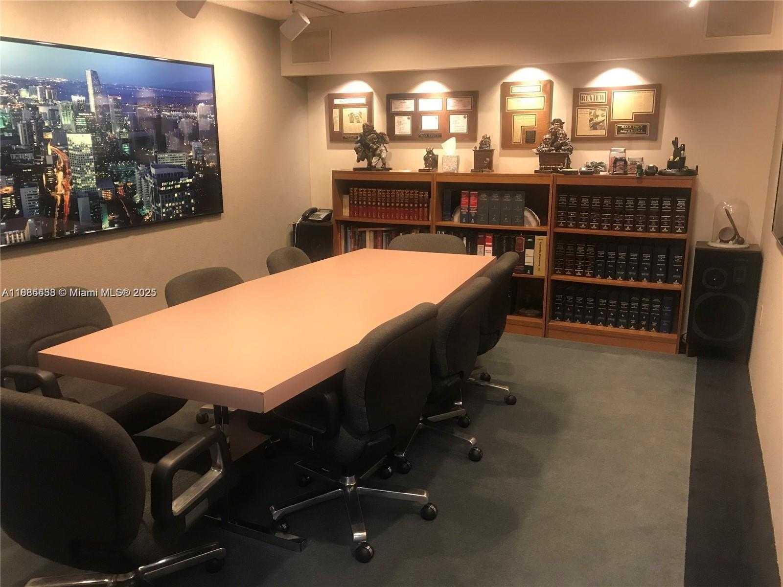 Small Image of 6701 SUNSET DR #104, South Miami Number 5