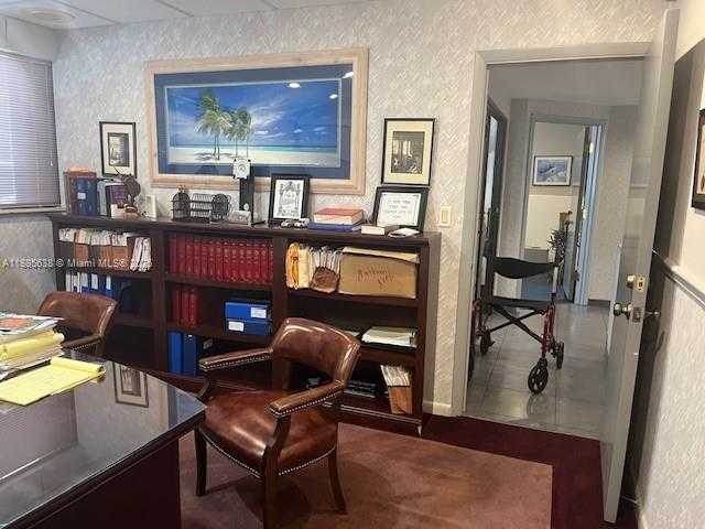 Small Image of 6701 SUNSET DR #104, South Miami Number 7