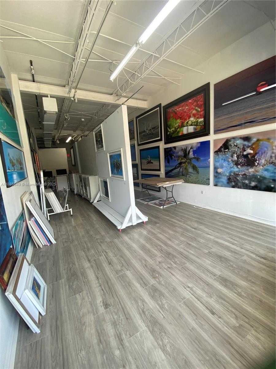 Small Image of 4708 WEST FLAGLER STREET, Miami Number 6