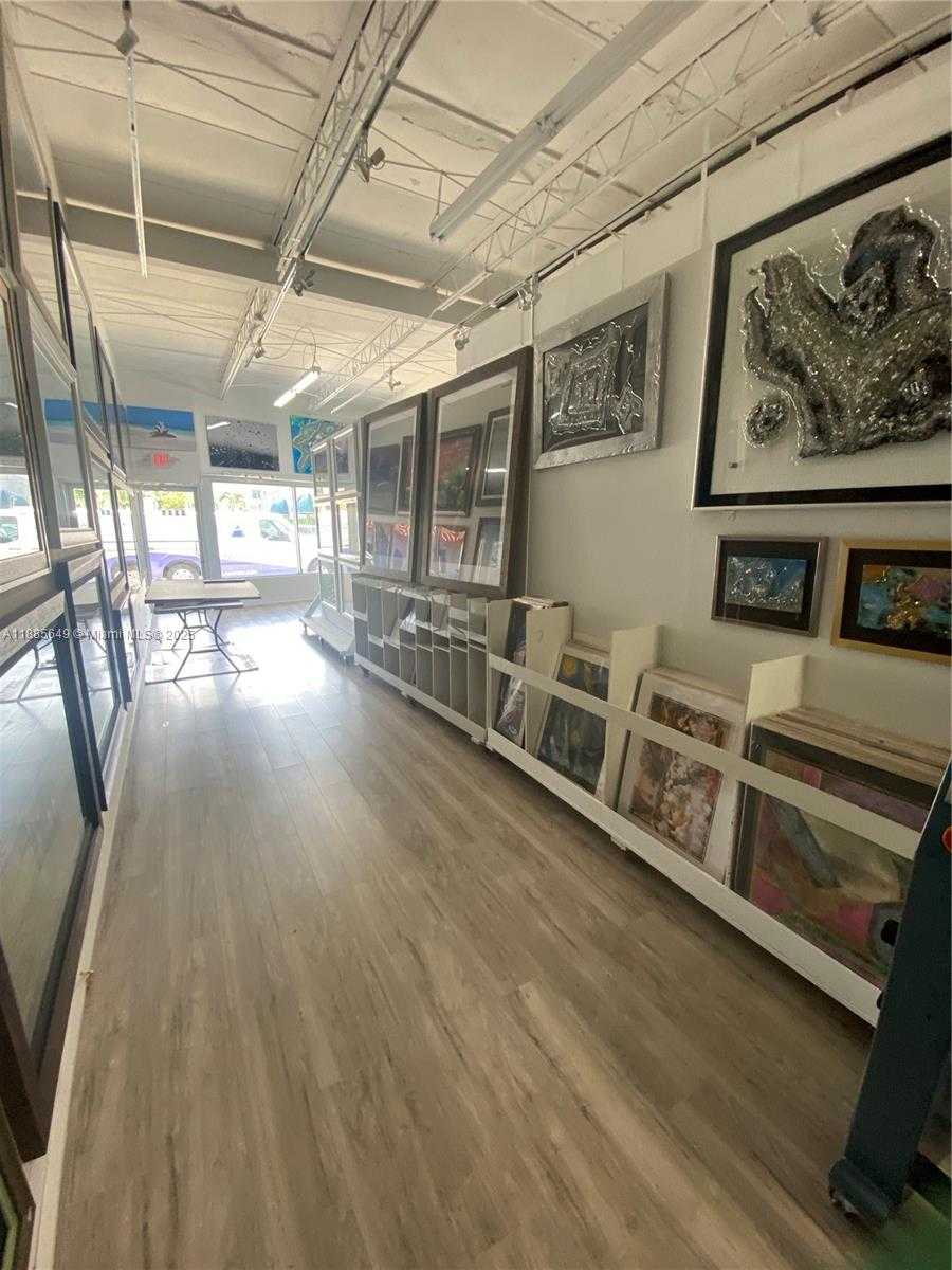 Small Image of 4708 WEST FLAGLER STREET, Miami Number 7