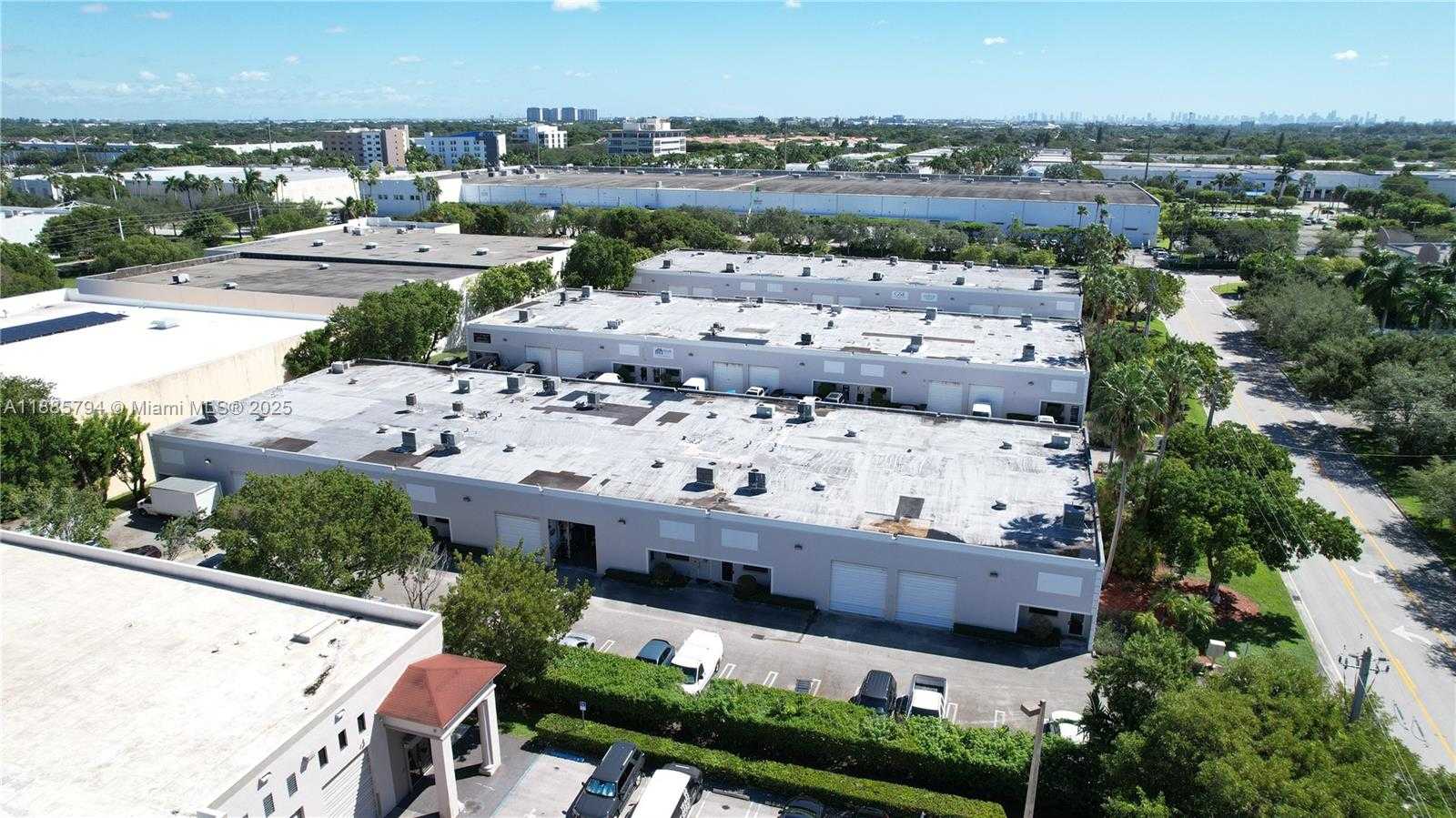 Small Image of 10851 NORTH WEST 29TH ST #10851, Doral Number 14