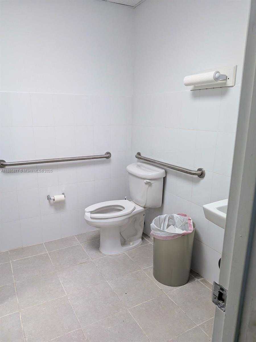 Small Image of 12491 SOUTH WEST 134TH CT #20, Miami Number 9