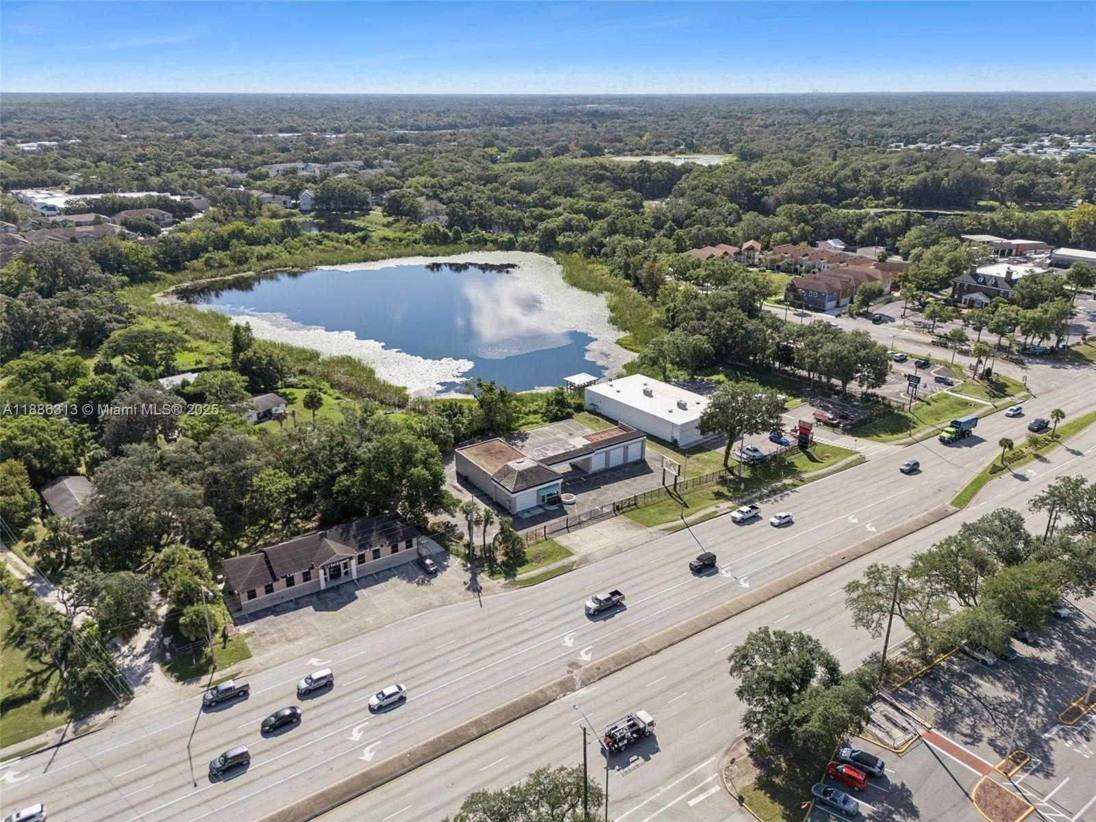 Small Image of 205 SOUTH US HIGHWAY 17-92, Other City - In The State Of Florida Number 20