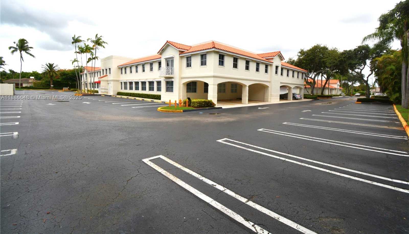 Small Image of 7765 SOUTH WEST 87TH AVE #207, Miami Number 31