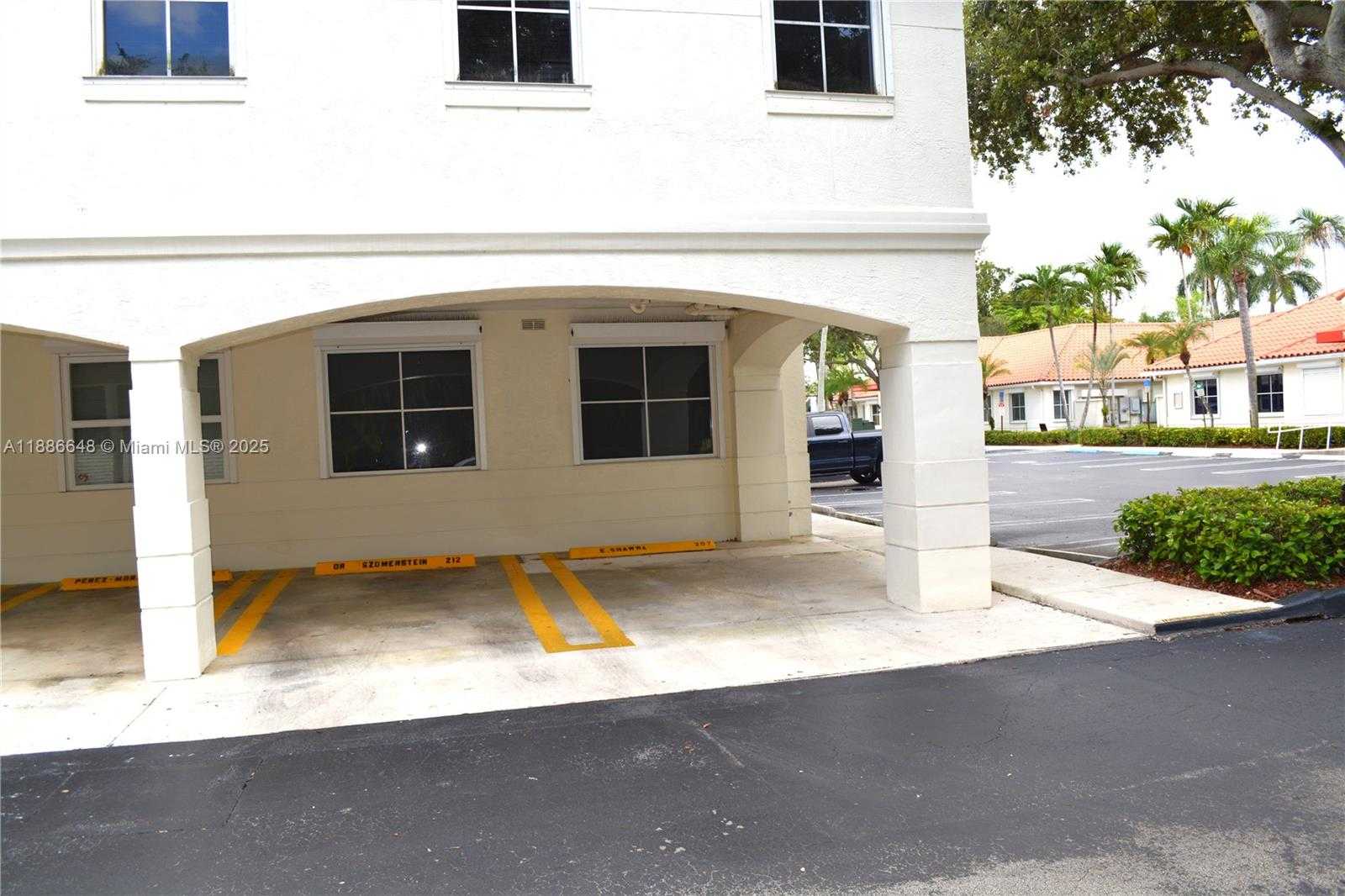Small Image of 7765 SOUTH WEST 87TH AVE #207, Miami Number 44