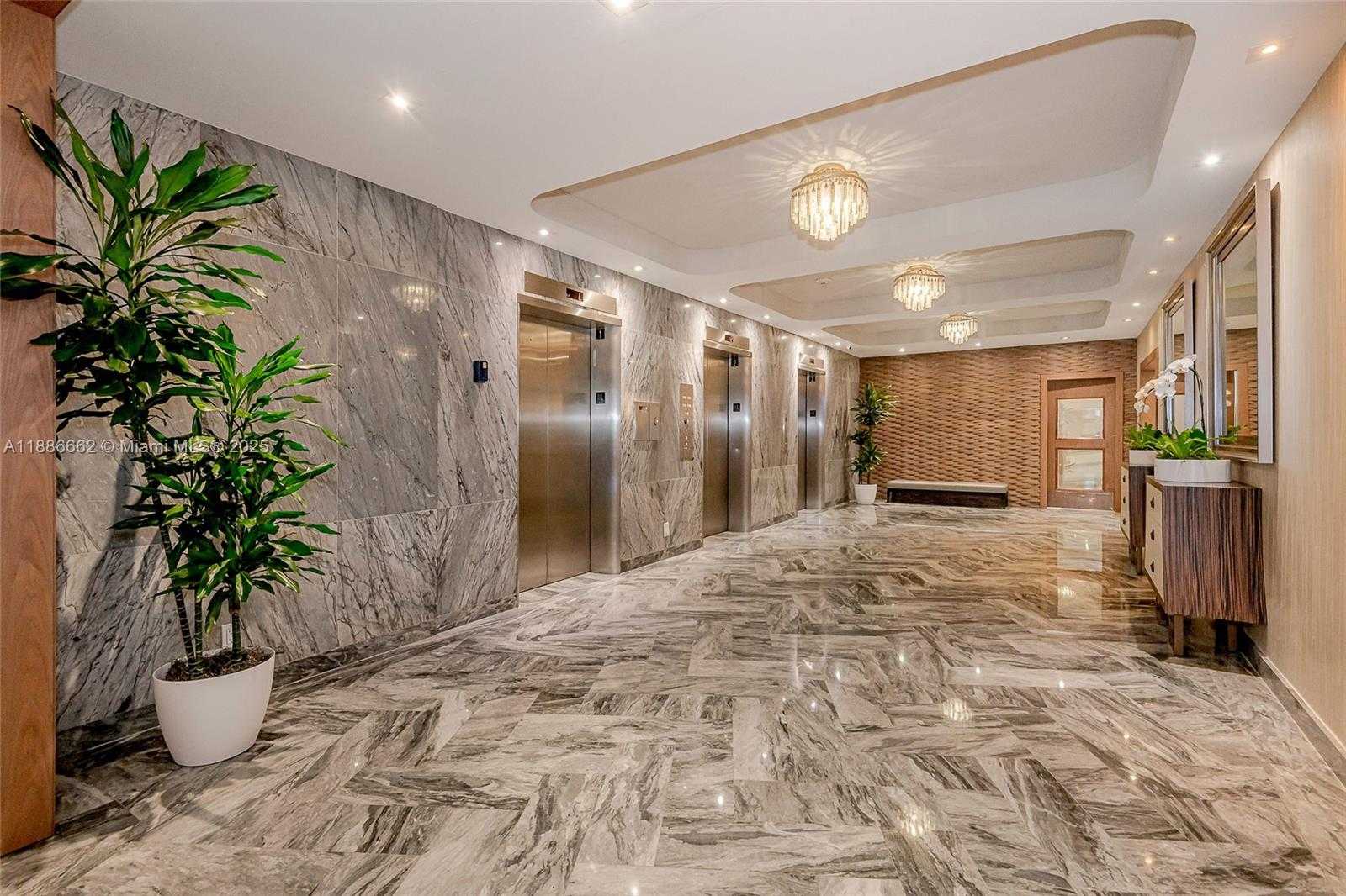Small Image of 5401 COLLINS AVE #CU-9, Miami Beach Number 27