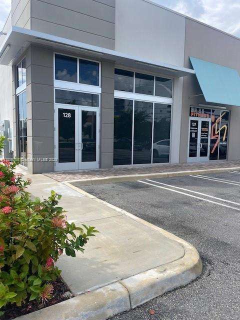Small Image of 10890 NW 17 TH ST #128, Miami Number 6