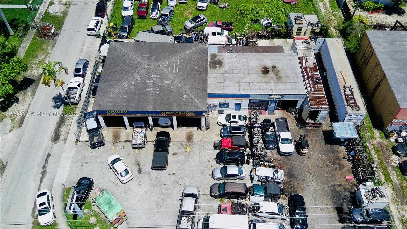 Small Image of 777 WEST MOWRY DR, Homestead Number 6