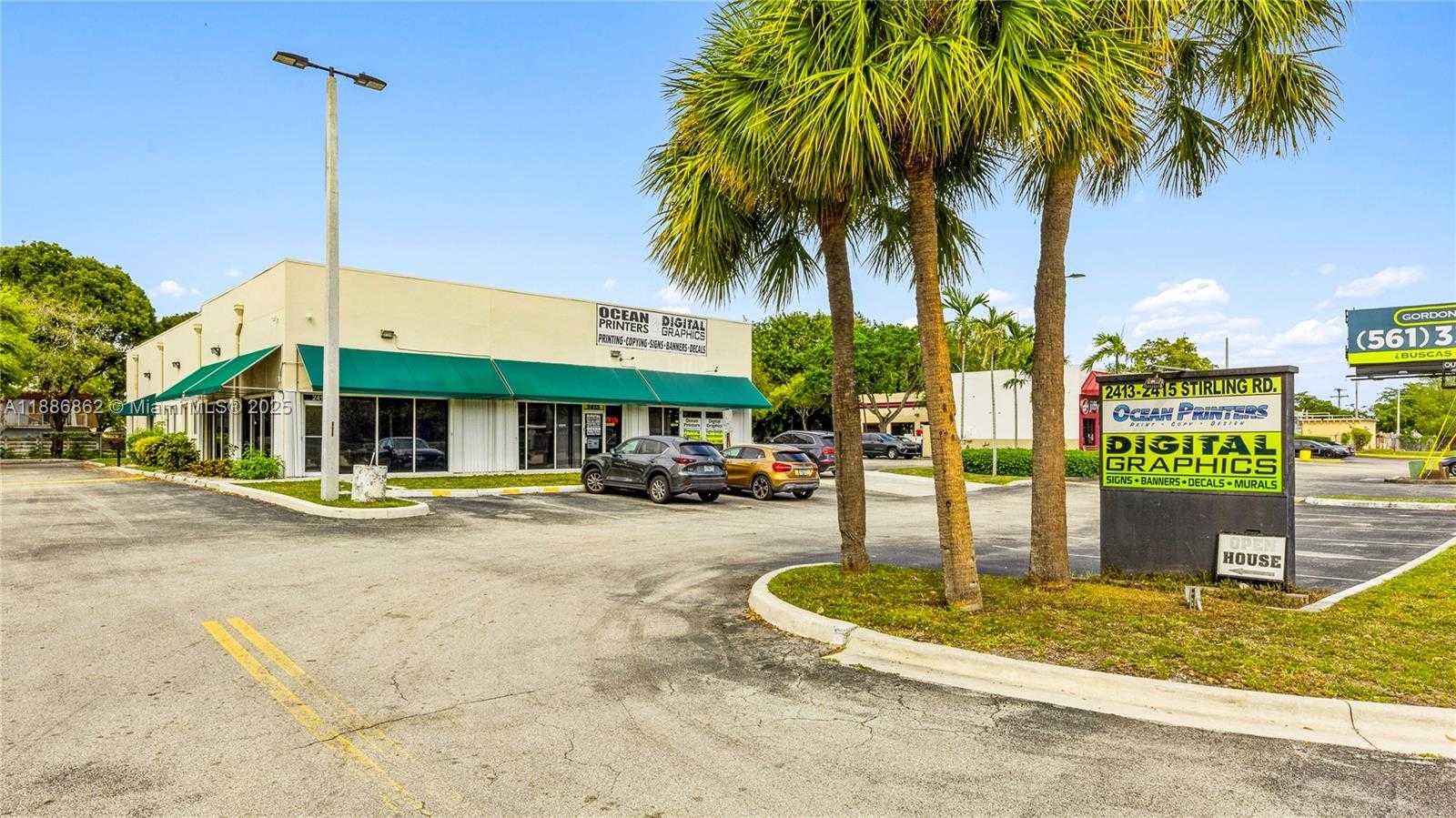 Small Image of 2415 STIRLING RD, Hollywood Number 6
