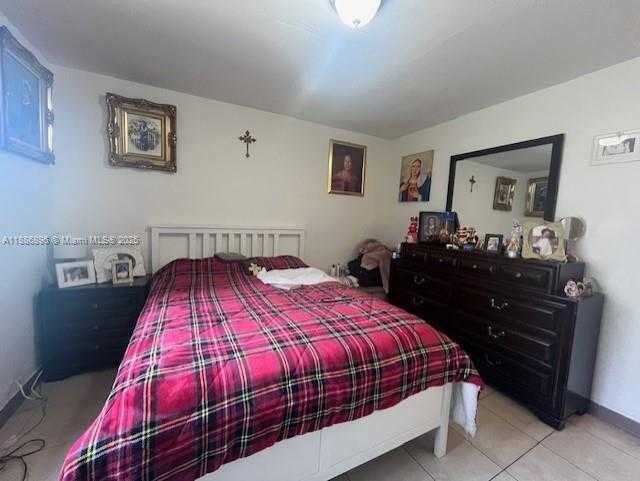 Small Image of 2900 WEST FLAGLER ST, Miami Number 17