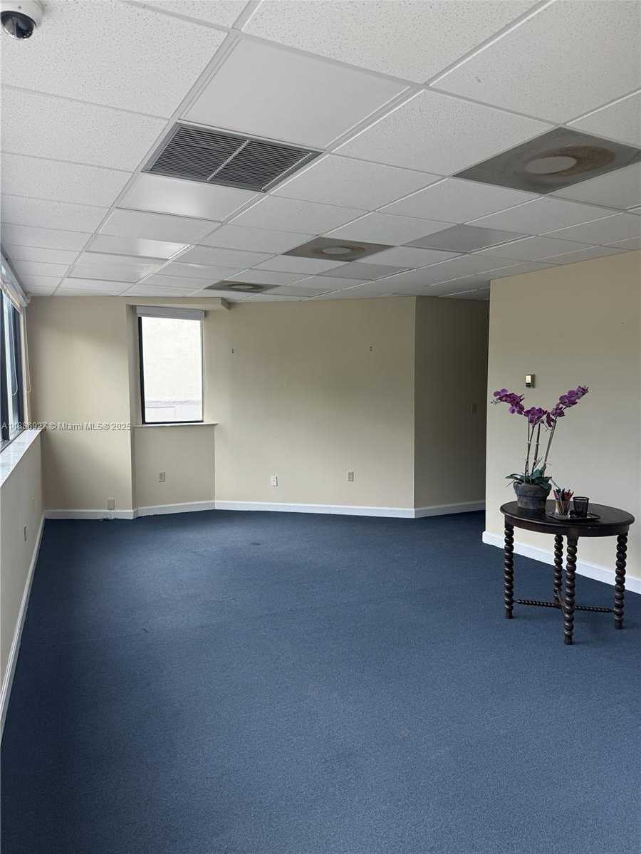 Small Image of 3301 PONCE DE LEON BLVD #200-A, Coral Gables Number 4
