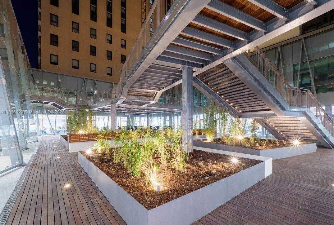 Small Image of 290 RUA DE SANTOS POUSADA, Out of City Number 13