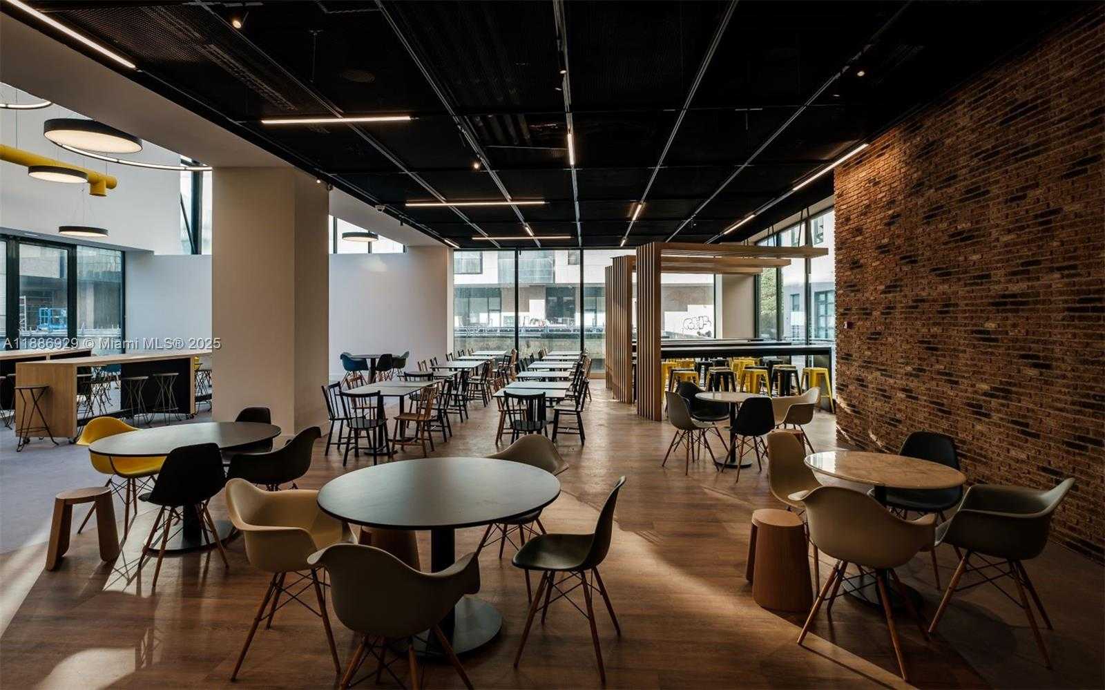 Small Image of 290 RUA DE SANTOS POUSADA, Out of City Number 3