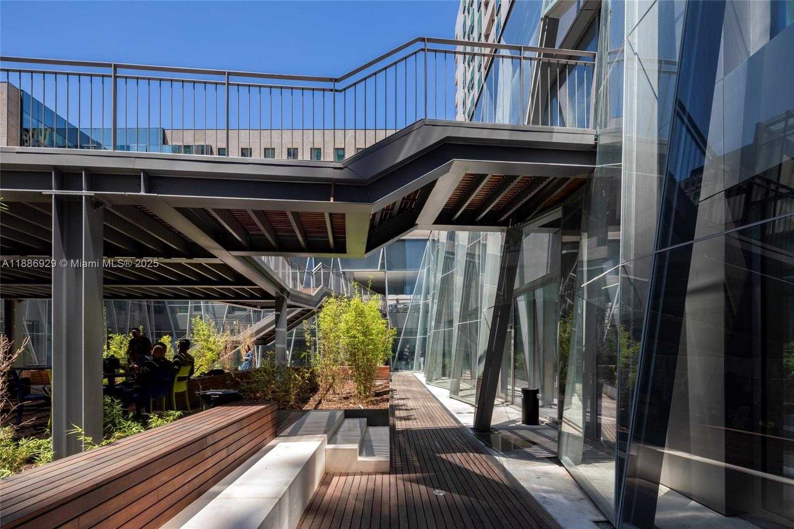 Small Image of 290 RUA DE SANTOS POUSADA, Out of City Number 8