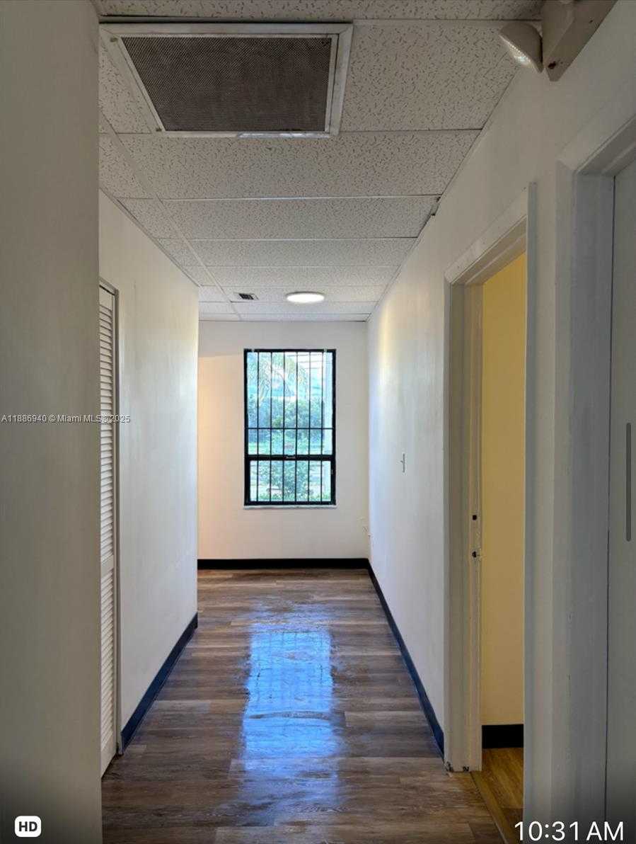 Small Image of 2001 NORTH DIXIE HWY, Pompano Beach Number 15