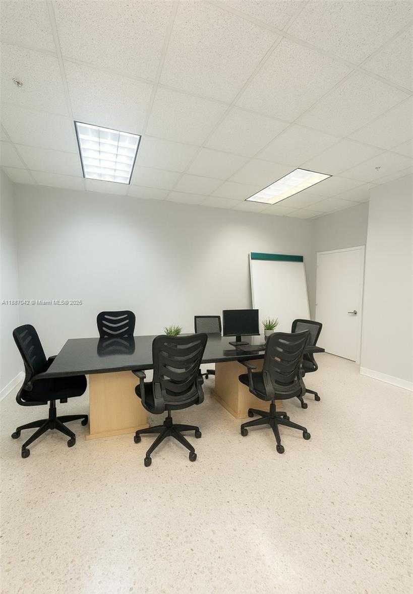 Small Image of 19370 COLLINS AVE #CU-6, Sunny Isles Beach Number 2